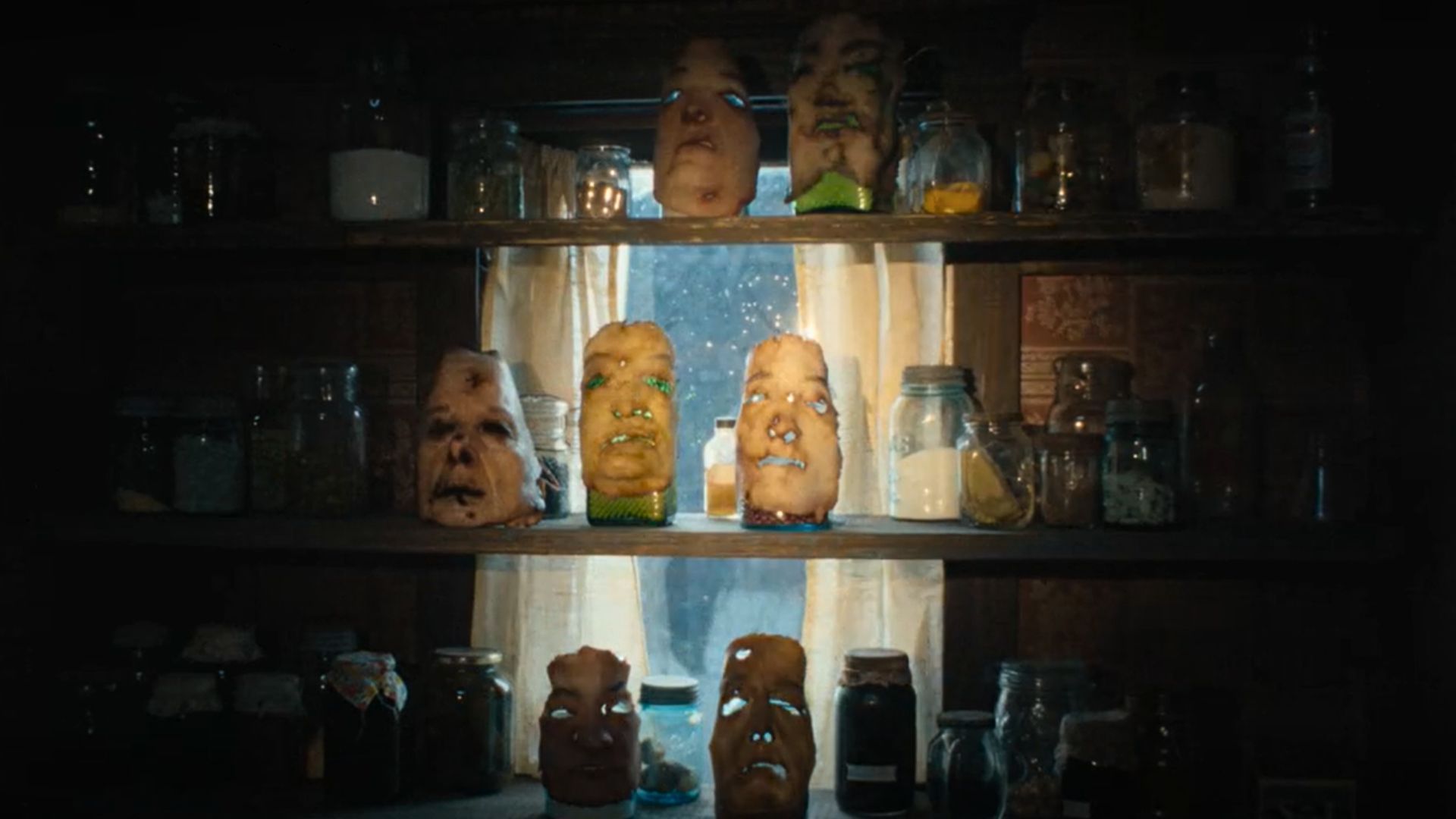 (Image via Netflix) 