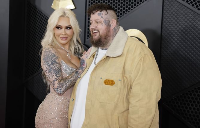 How did Jelly Roll and Bunnie Xo meet? Singer claims cheating on his wife was one of his worst moments