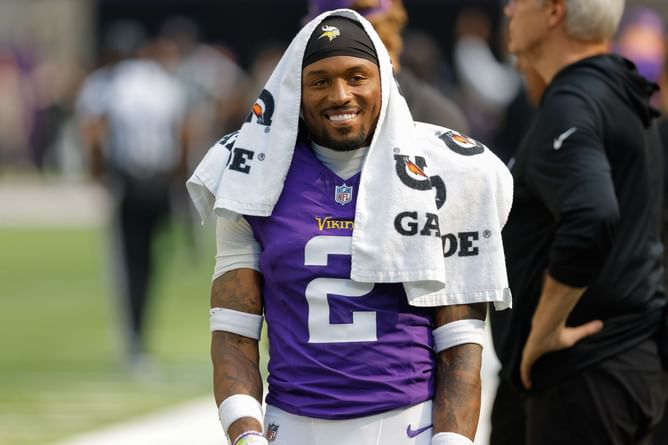 Vikings' Isaiah Rodgers makes his feelings known on "revenge game" narrative as star CB goes against former team Eagles
