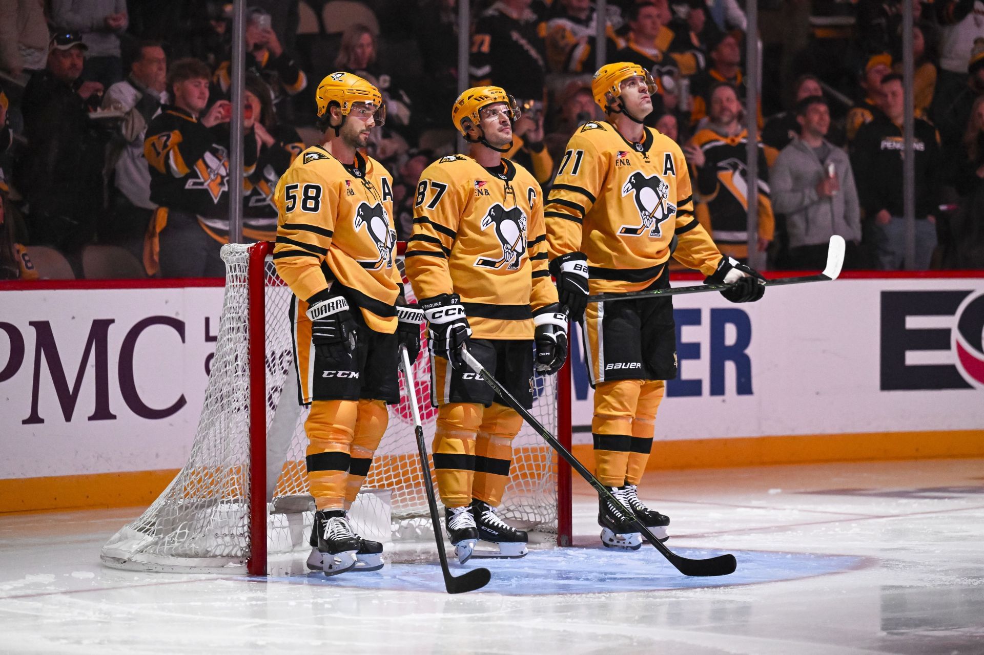 NHL: OCT 09 Islanders at Penguins - Source: Getty