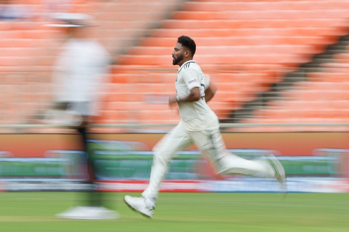 Mohammed Siraj removes Roston Chase to claim his fourth wicket (Image via X-@BCCI)