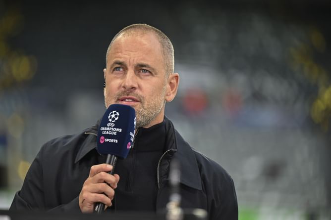 "He’s the unsung hero of this Chelsea team" - Joe Cole heaps praise on Blues star after their 1-0 win against Benfica