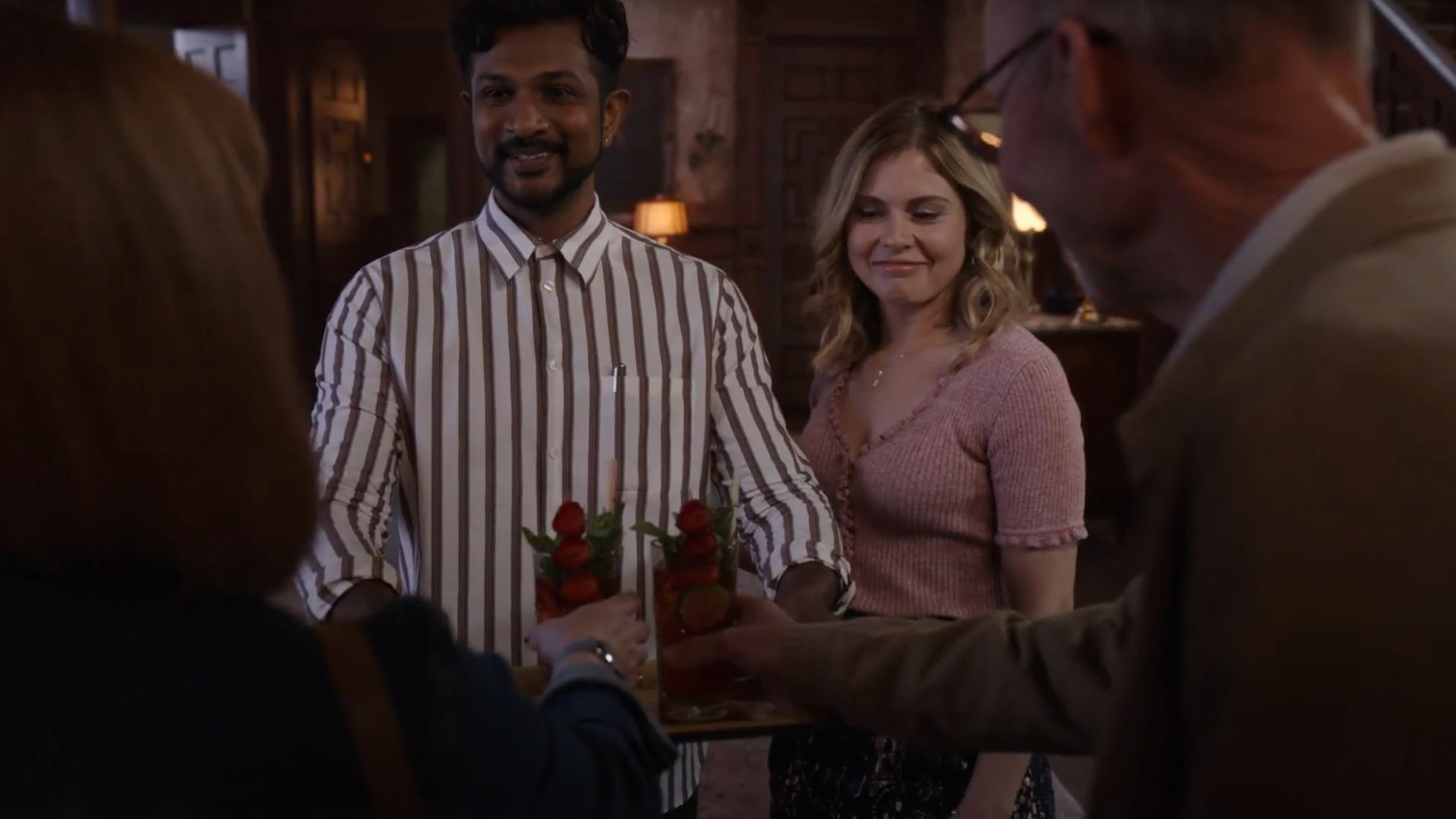 Jay and Sam have a lot to worry about (Image via YouTube/CBS)
