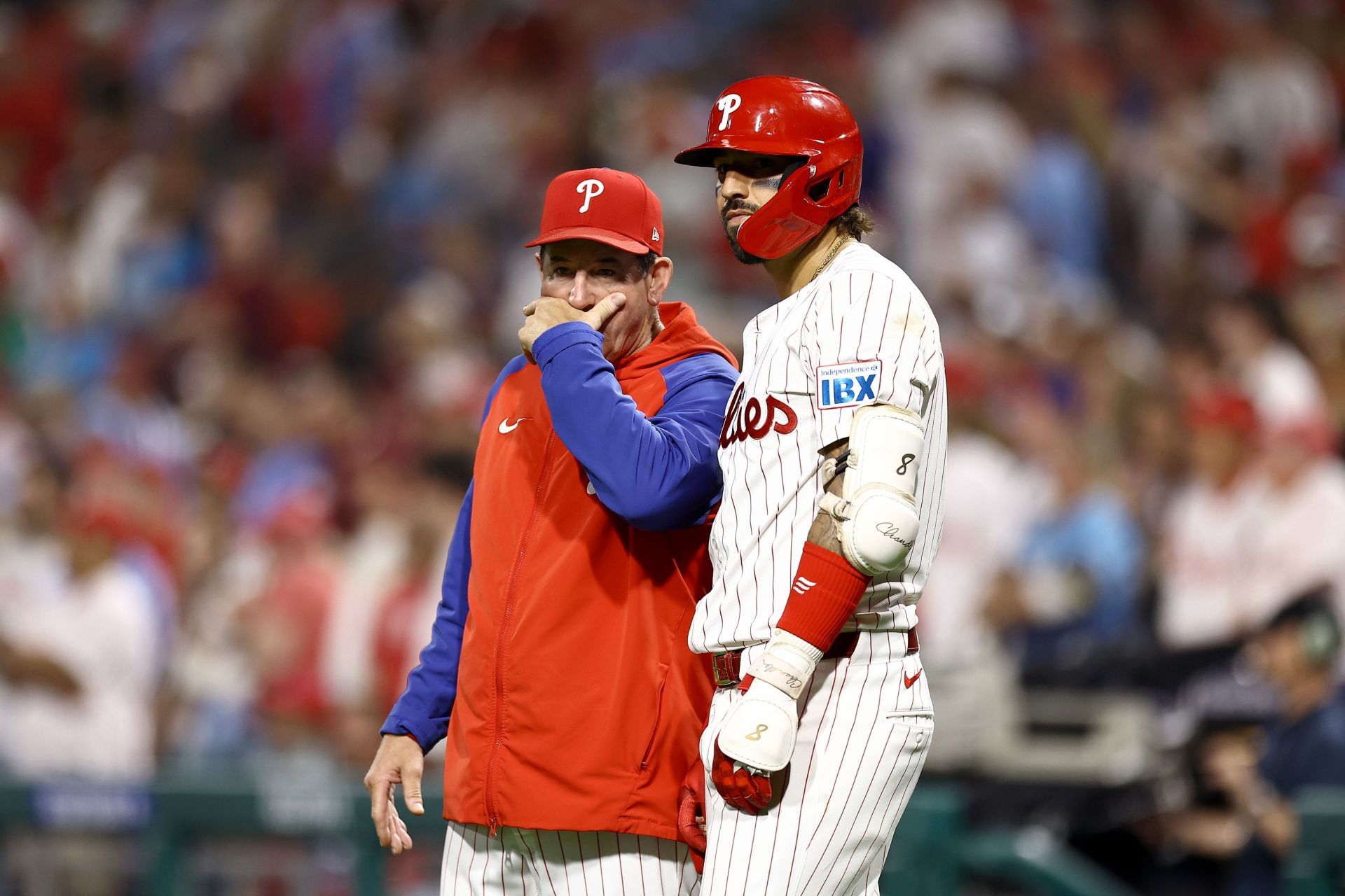 Rob Thomson (L), Nick Castellanos (R) - Source: Getty