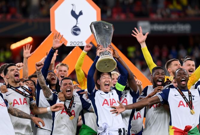 Tottenham star who won Europa League last season quits football and decides to pursue career as photographer