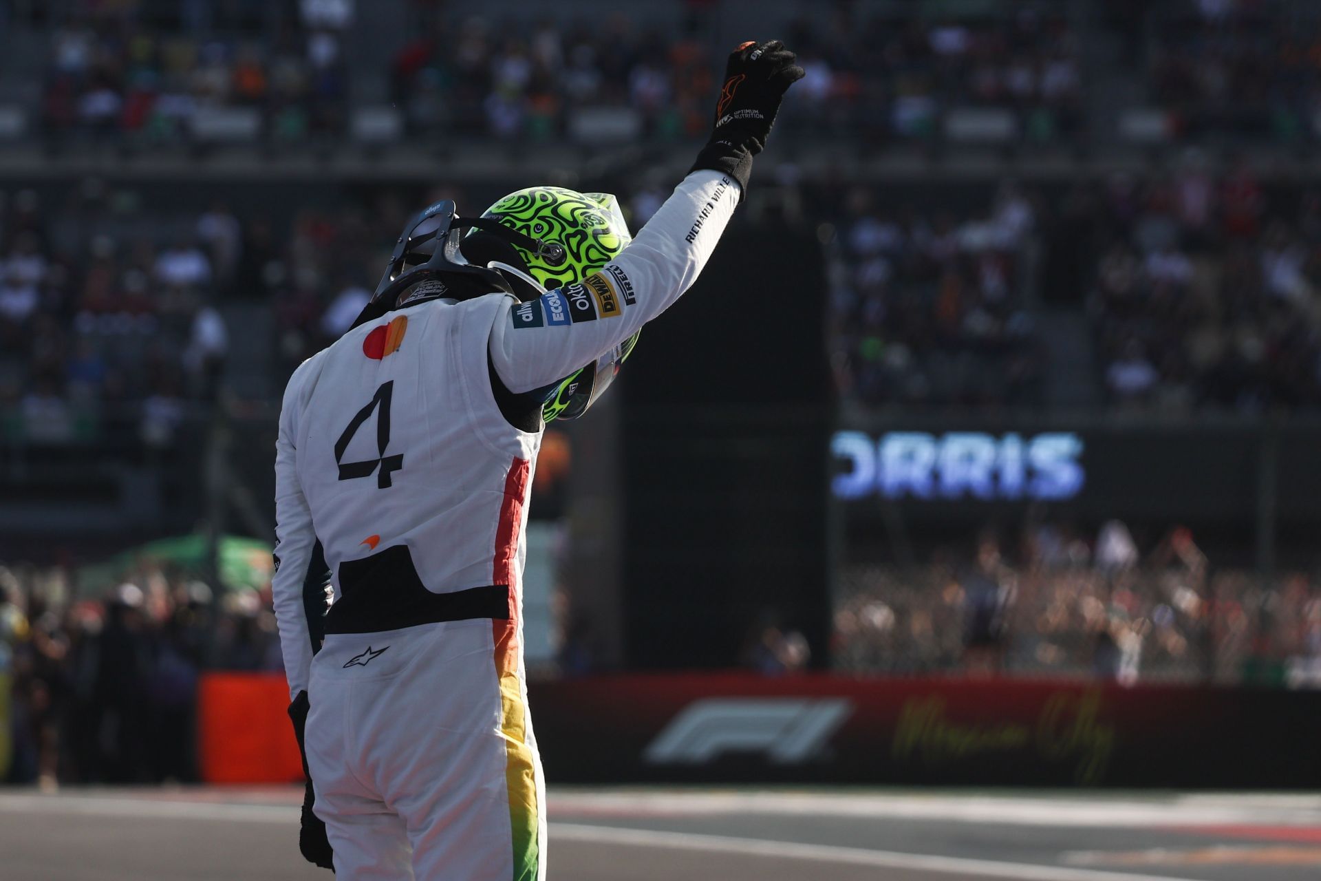 McLaren&#039;s Lando Norris after winning the F1 Grand Prix of Mexico City 2025 - Source: Getty