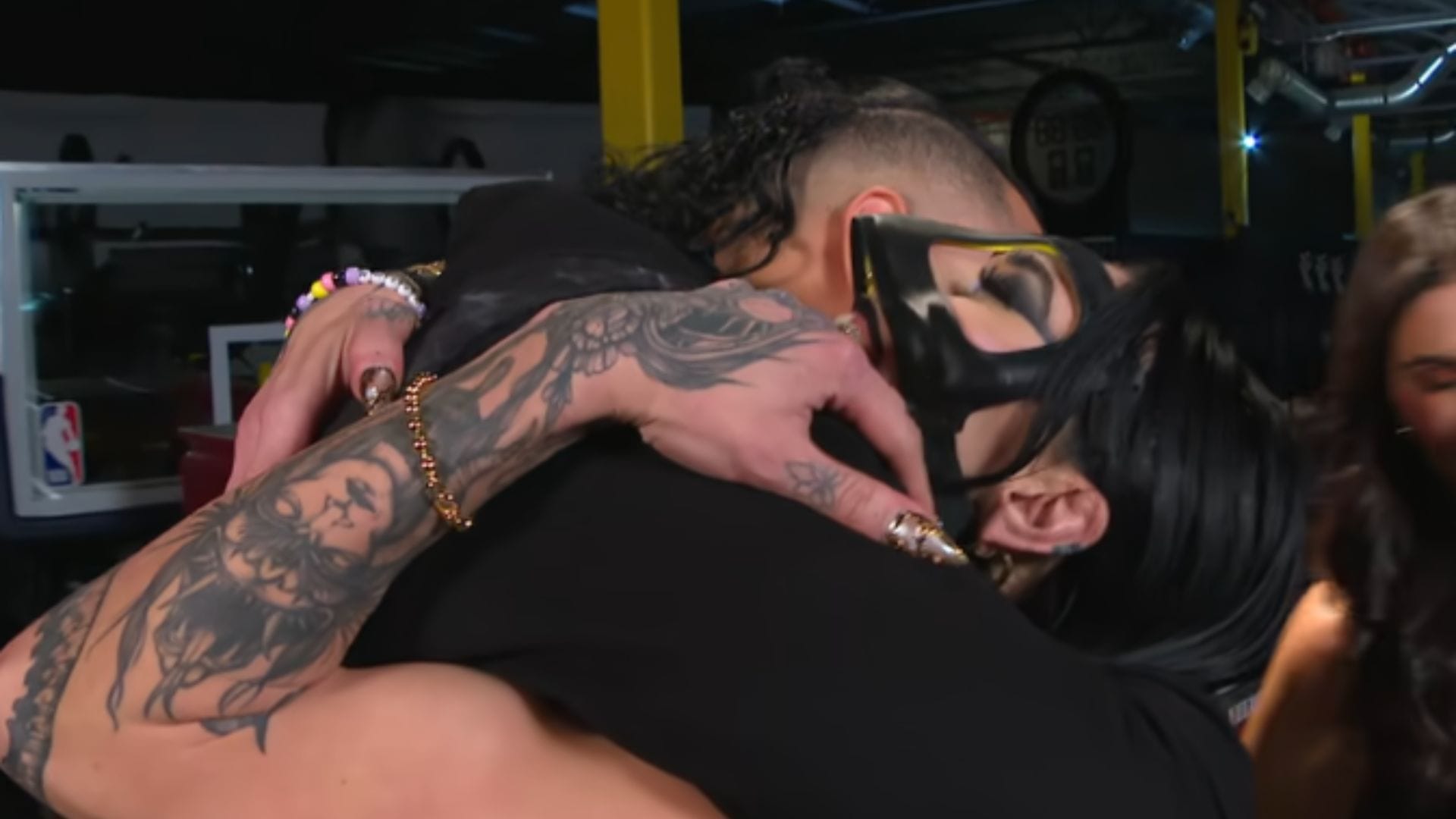 The stars have finally reunited (Credit: WWE SmackDown)