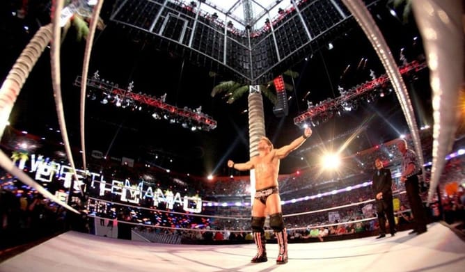 Current AEW star reportedly receives an offer from WWE to return for his retirement run