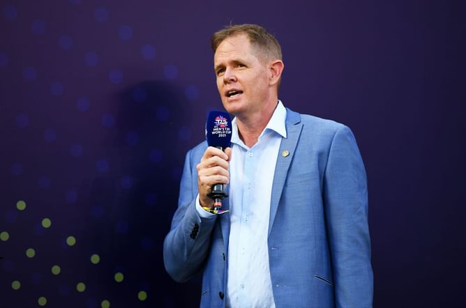 "Can’t see him sitting and thinking I would do it again" - Shaun Pollock questions star Indian batter’s shot selection in IND vs SA 2025 2nd Test