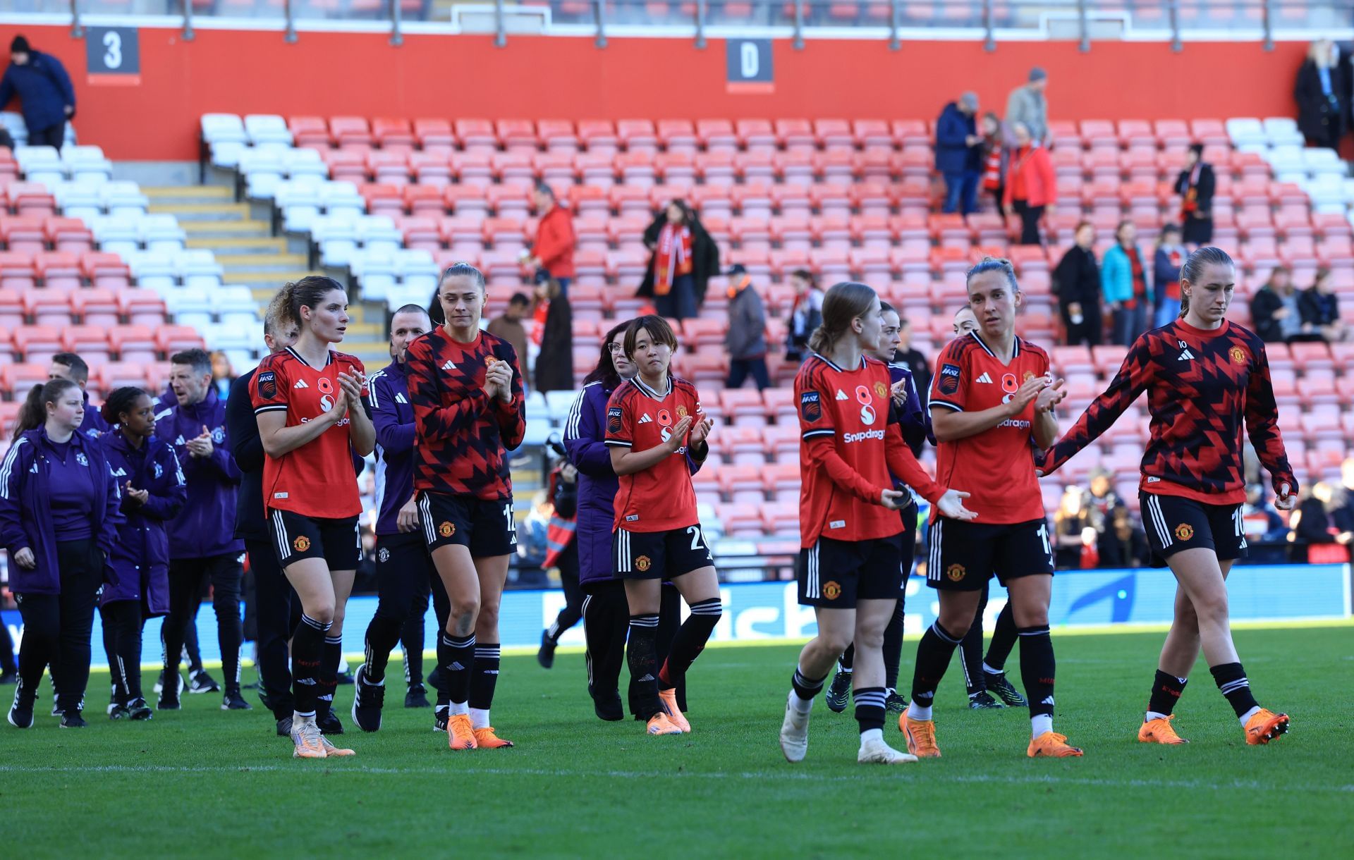 Manchester United v Aston Villa - Barclays Women