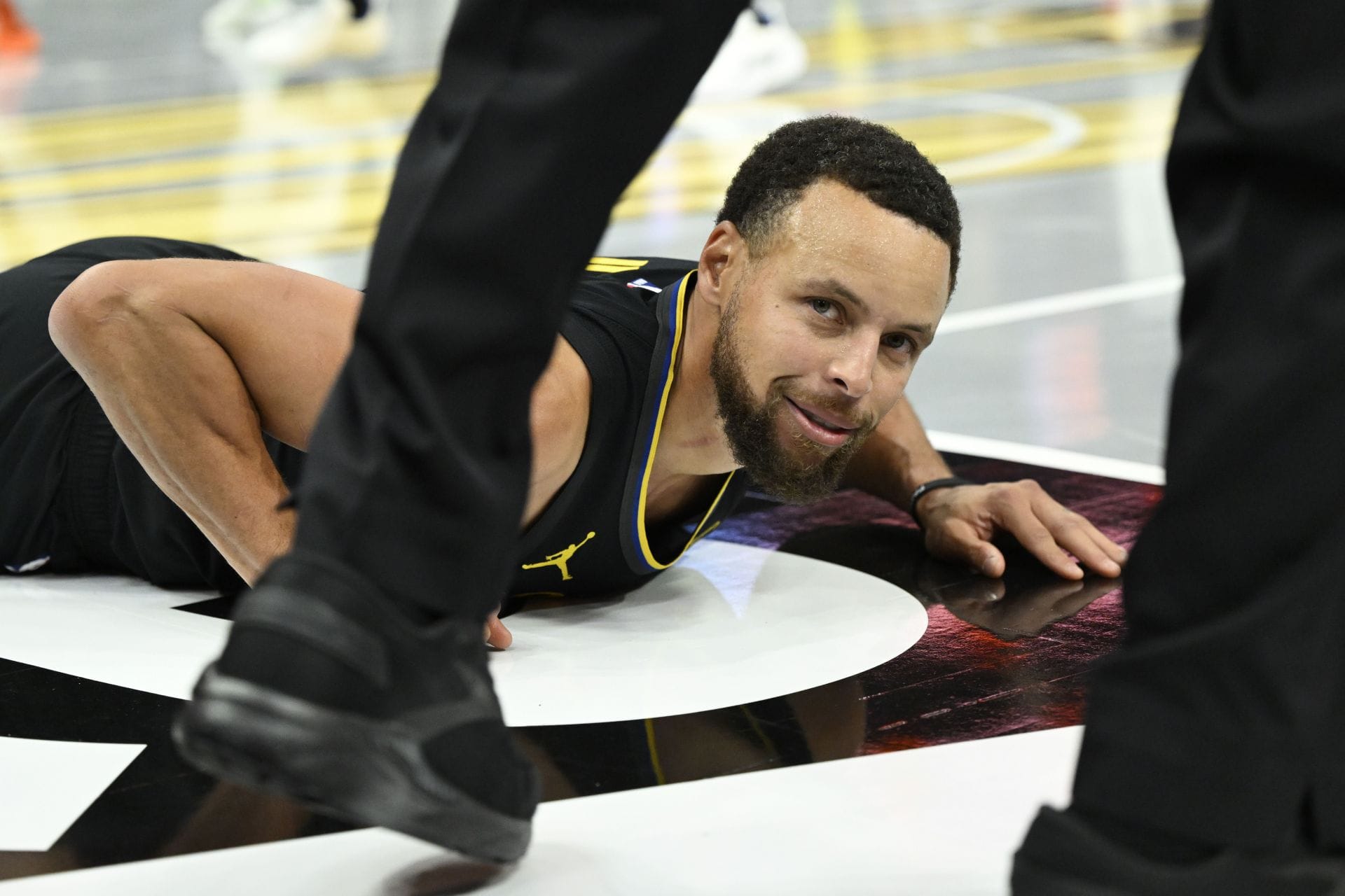 What Happened to Steph Curry? Major Injury Update After Warriors Superstar's Early Exit to Locker Room