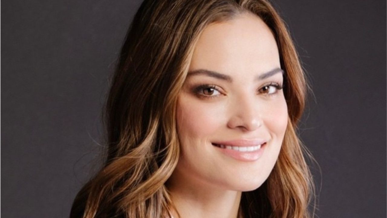 Troy Aikman&#039;s Girlfriend