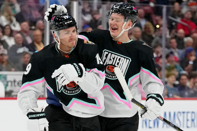 Matthew and Brady Tkachuk calls for more classic goalie fights in NHL on their Wingmen podcast