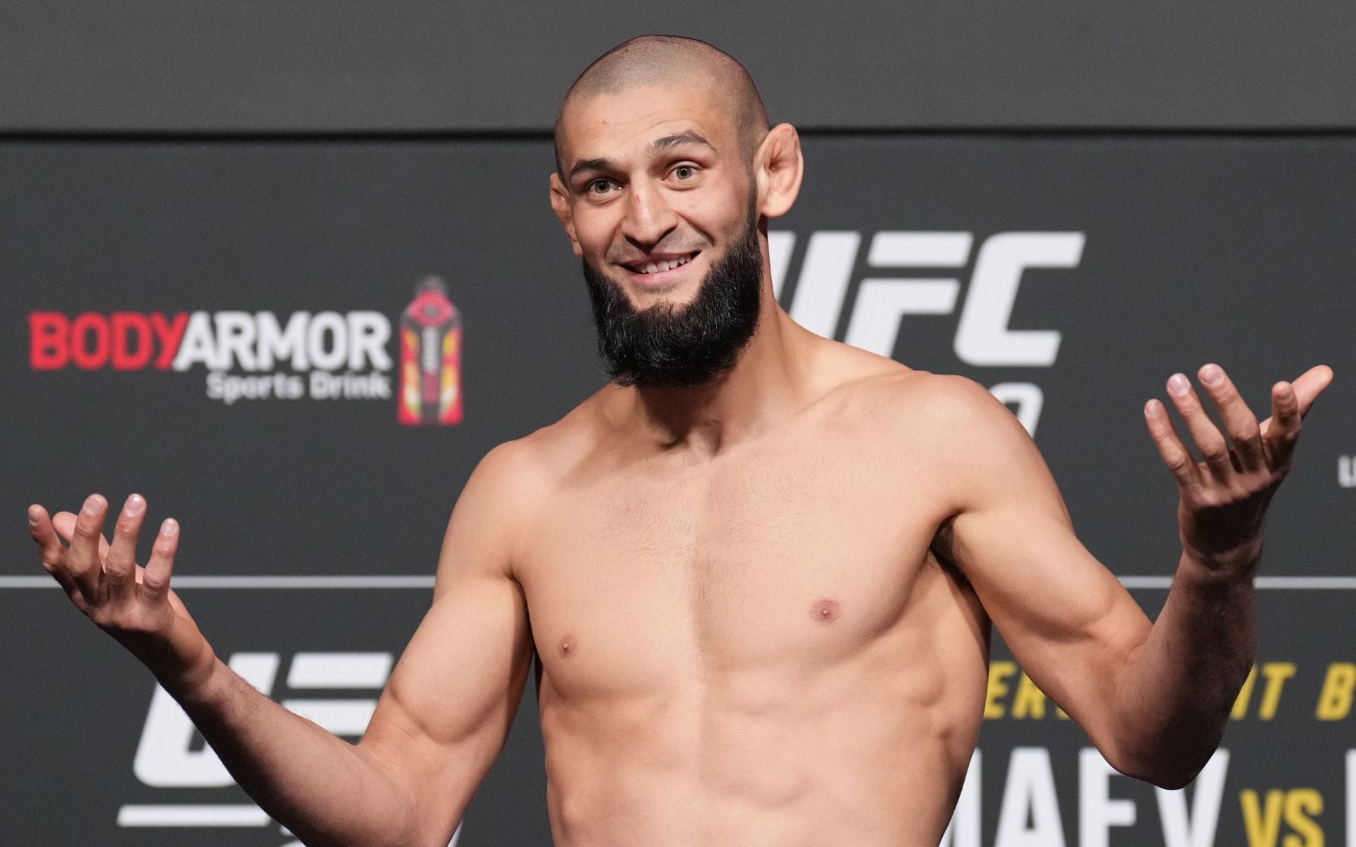 Khamzat Chimaev (pictured) sends sly warning to top middleweight. [Image courtesy: Getty Images]