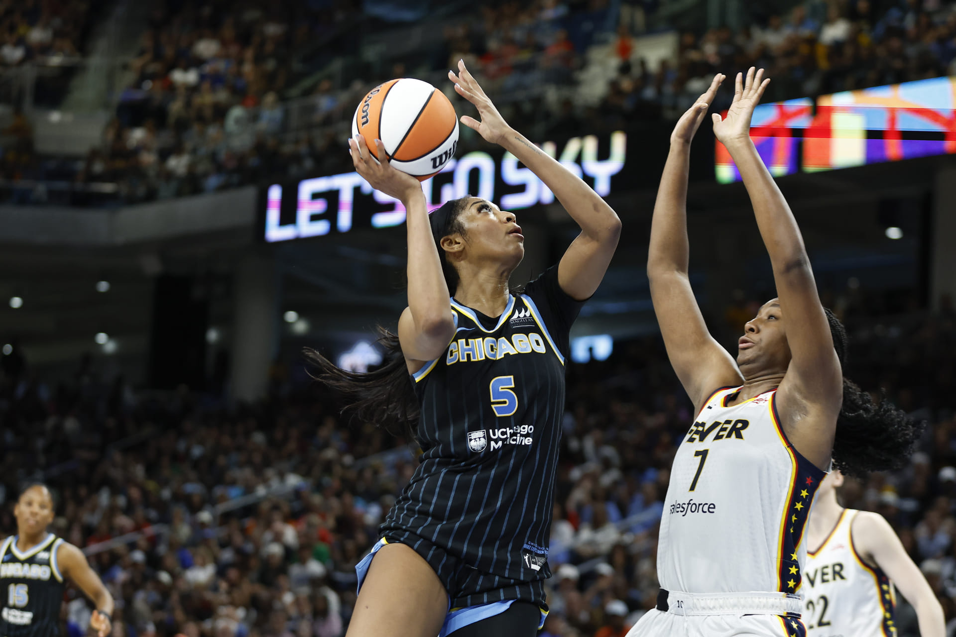 WNBA: Indiana Fever at Chicago Sky - Source: Imagn