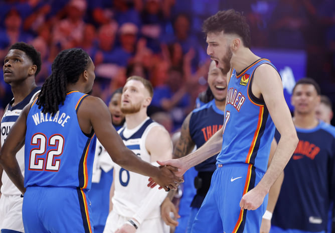 NBA Defensive Player of the Year 2025-26 NBA Season: Victor Wembanyama’s Injury Woes Catch Up as Contenders Climb (Nov. 22)