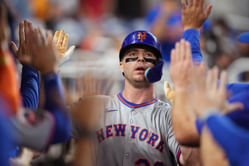 "Where would Ben Rice play?"; "Please be right" - Fans divided as explosive rumors claim Pete Alonso closing in on a five-year Yankees deal