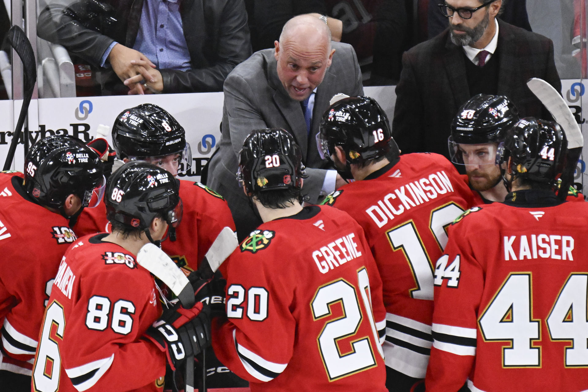 NHL: Vancouver Canucks at Chicago Blackhawks - Source: Imagn
