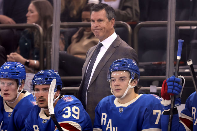 Rangers HC Mike Sullivan cushions players from heavy criticism after blowout loss to Hurricanes - "These guys are humans"