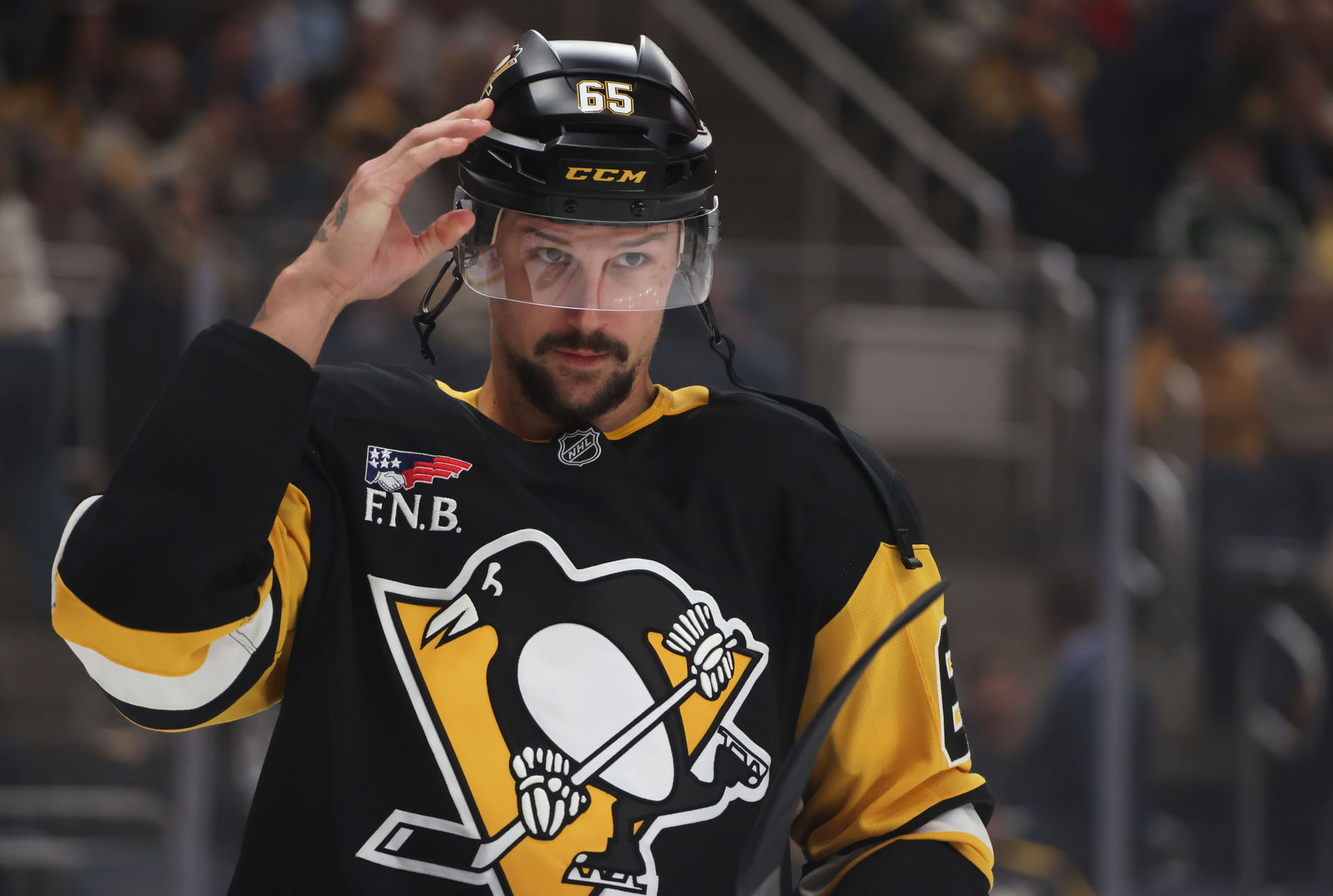 Penguins’ Erik Karlsson shares hilarious 2-word reaction to William Nylander’s return to Maple Leafs lineup