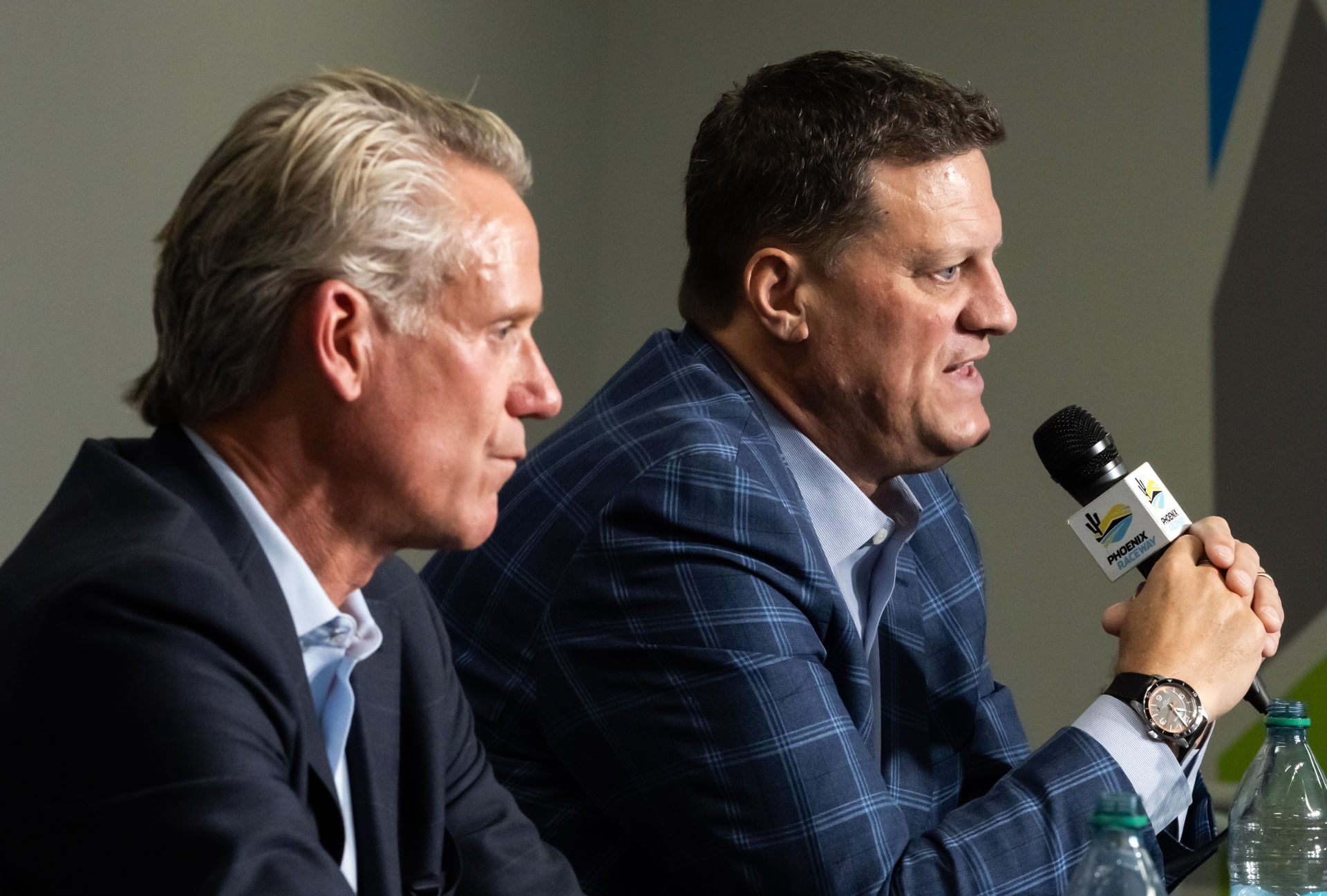 Steve O&#039;Donnell (R) and NASCAR commissioner Steve Phelps during the state of the sport address. Source: Imagn