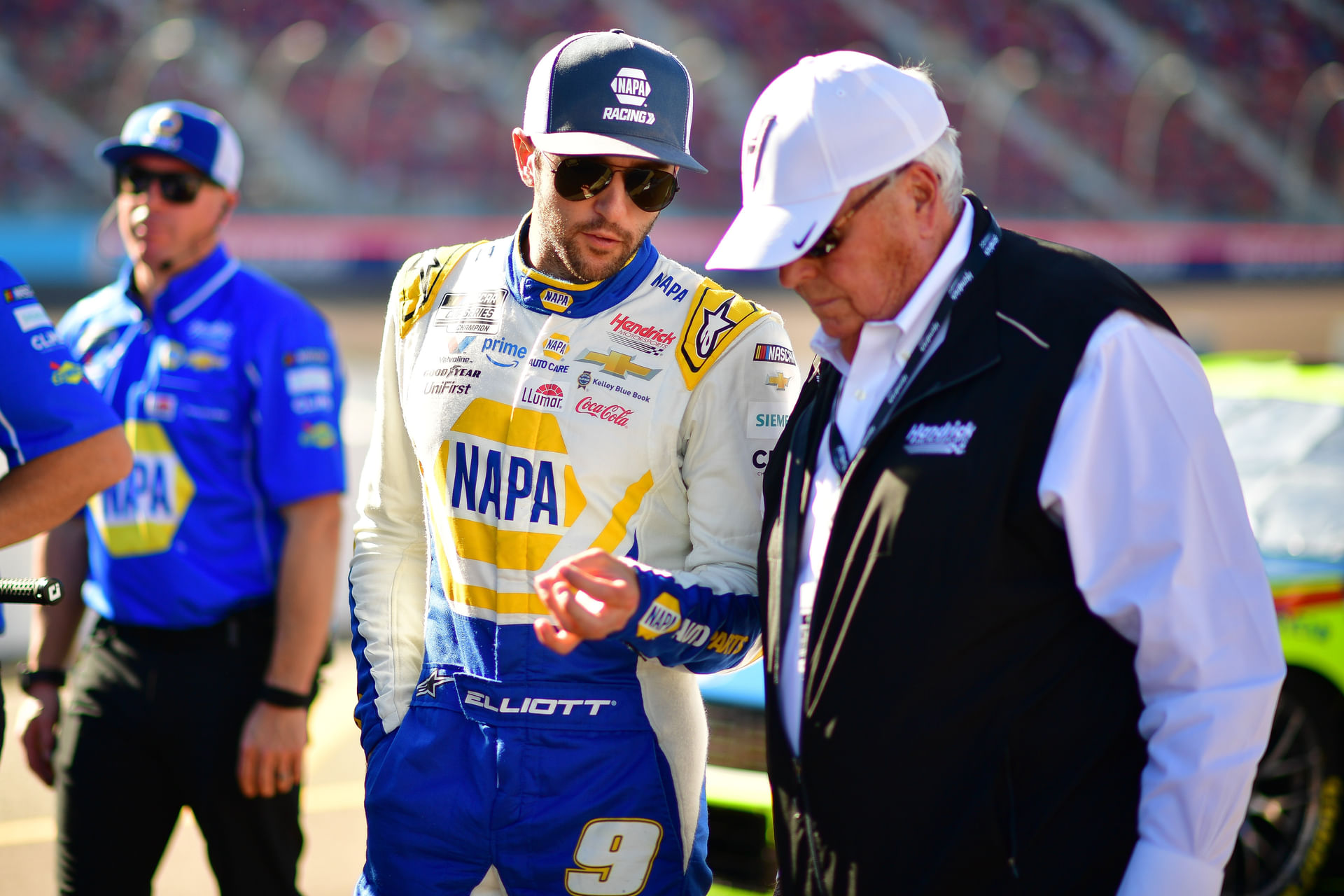 Chase Elliott and Rick Hendrick - NASCAR: Cup Series-Qualifying - Source: Imagn