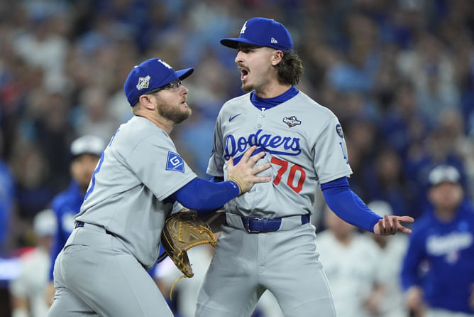 "It's made up half the time" - Fans doubt Max Muncy’s story on umpires threatening Justin Wrobleski ejection in WS Game 7