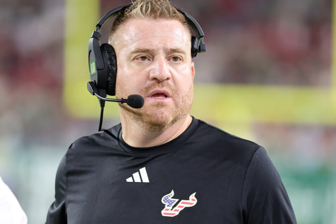 “Put Arkansas in a locker,” What a joke": CFB fans erupt after Auburn hires Alex Golesh for HC position