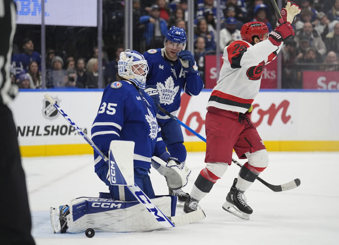 3 least impressive Toronto Maple Leafs players from 5-4 loss to Carolina Hurricanes ft. Jake McCabe