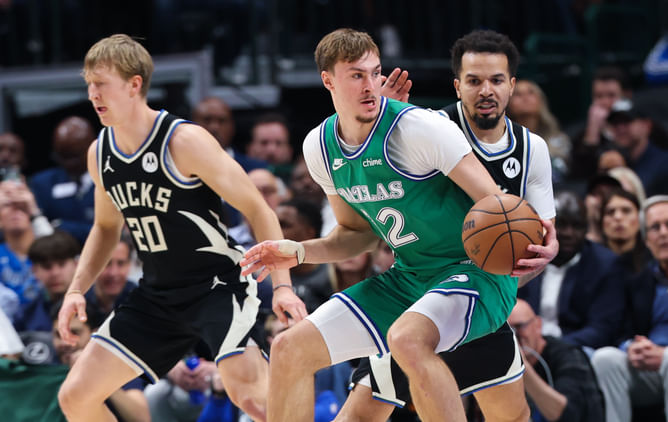 "Refs Just Cheated My Boy Cooper Flagg": Mavericks Fans Furious After No. 1 Pick's Breakout Game is Ruined by No Call