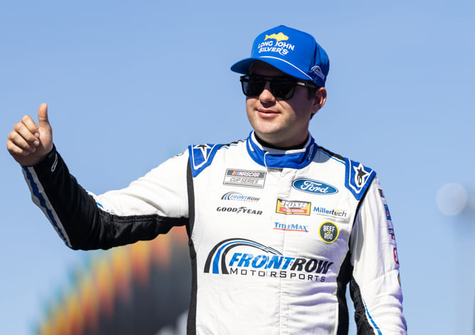 Noah Gragson shares a photo dump with Todd Gilliland, Zane Smith from their off-season trip to Cabo, Mexico