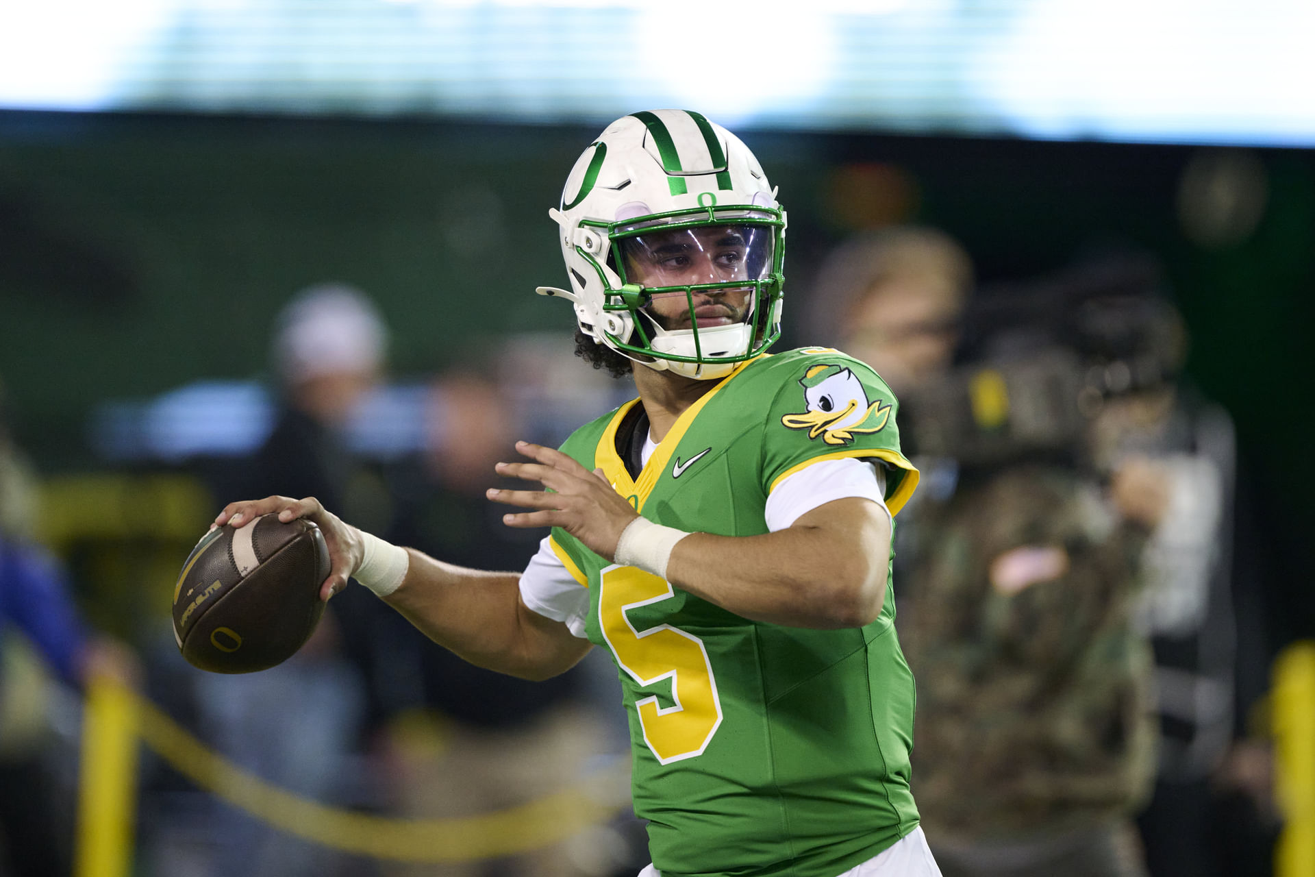 NCAA Football: Oregon  QB Dante Moore - Source: Imagn