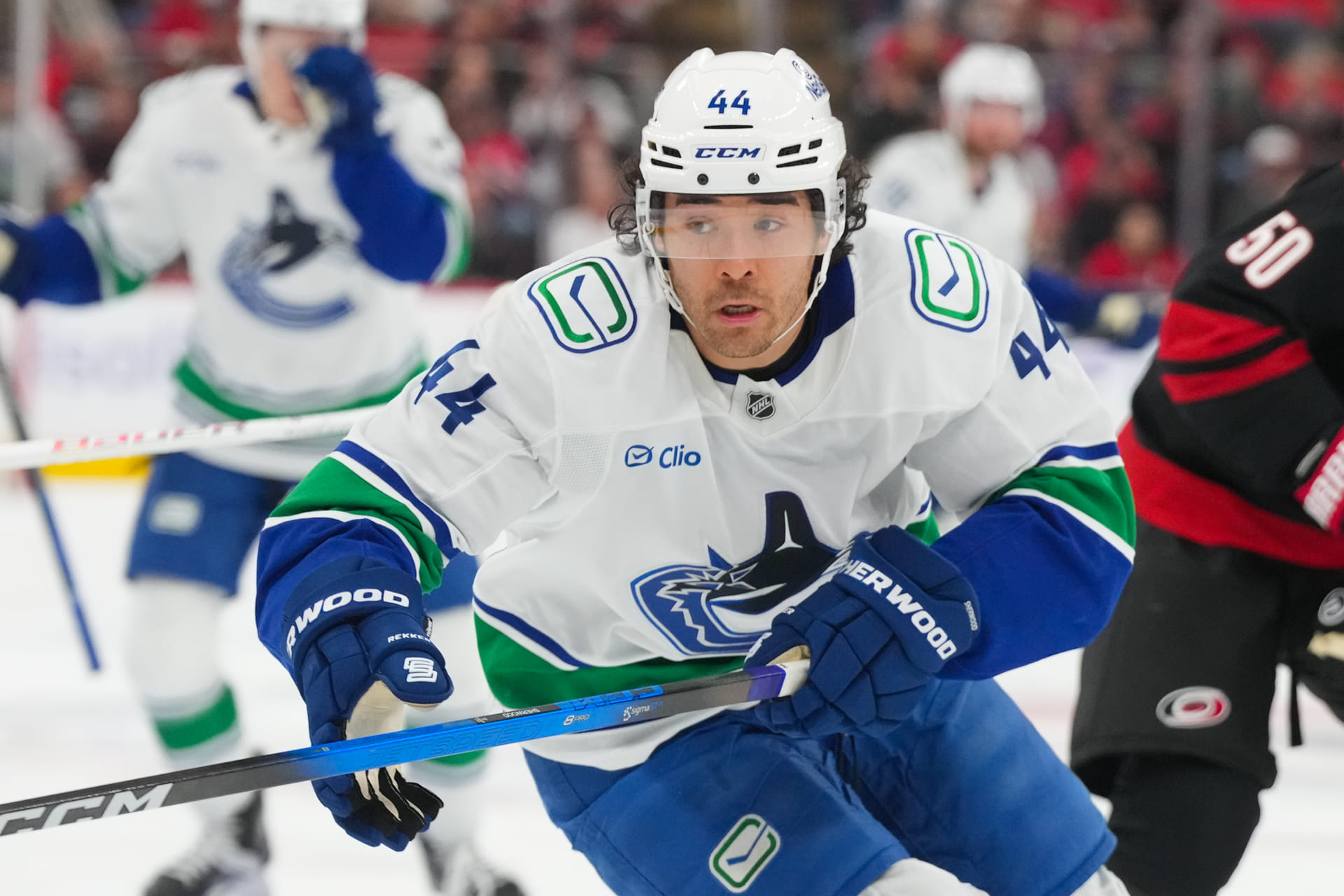 NHL: Vancouver Canucks at Carolina Hurricanes - Source: Imagn