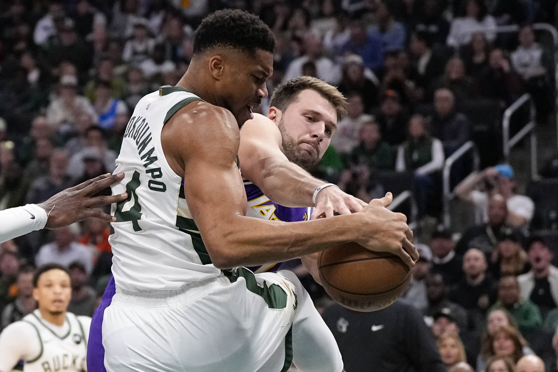 NBA: Los Angeles Lakers at Milwaukee Bucks - Source: Imagn