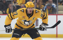 Mitch Marner graces himself with major compliment as other NHLers favor Sidney Crosby for title