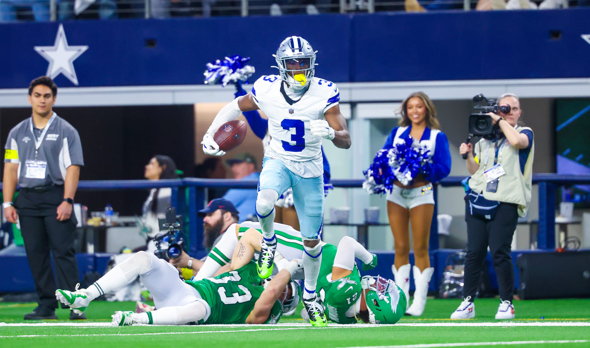 "Talking like they just won a playoff game" Pickens sparks fan