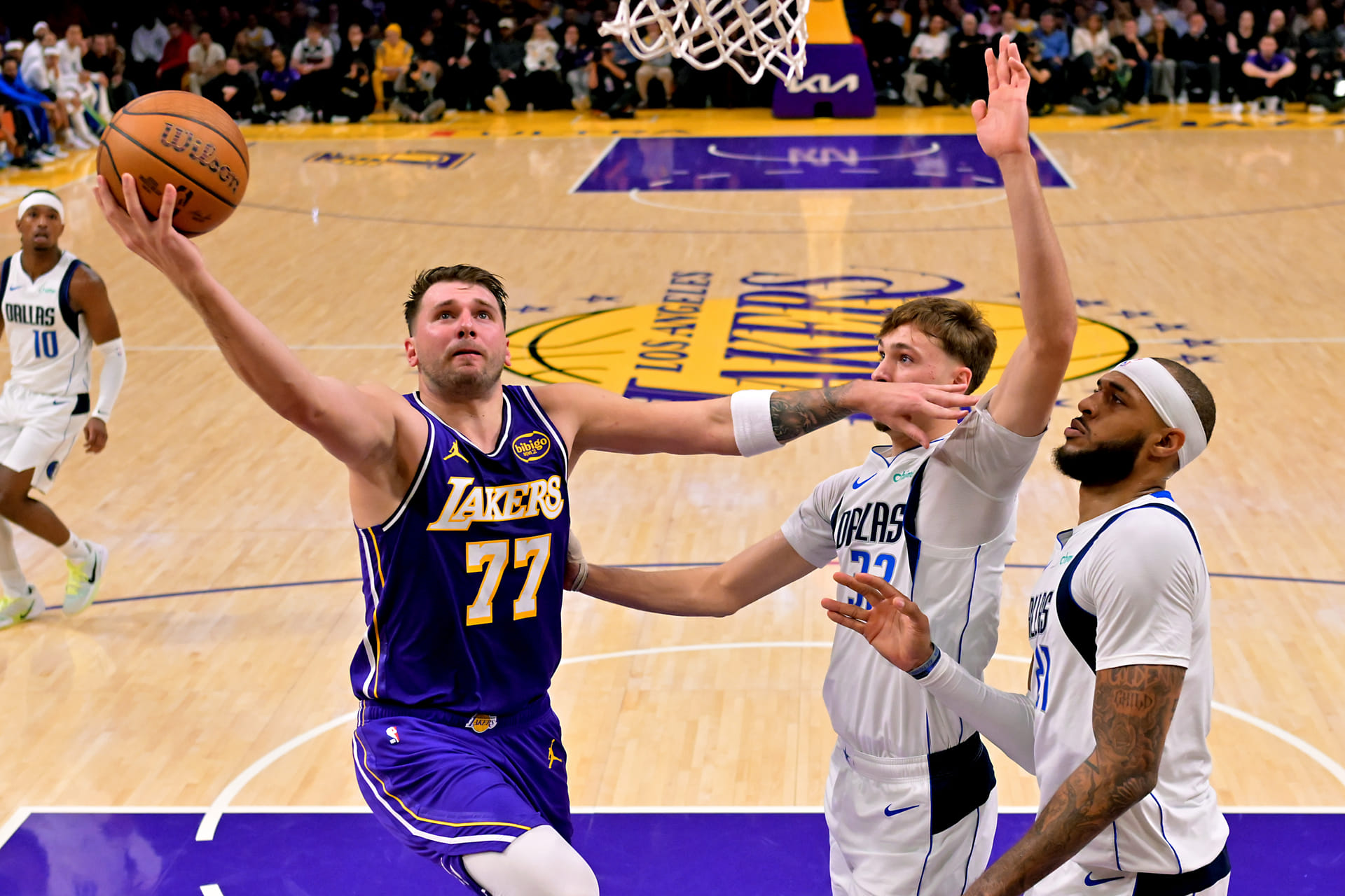 NBA: Dallas Mavericks at Los Angeles Lakers - Source: Imagn