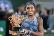 Coco Gauff poses with the women's singles trophy at the 2025 French Open (Source: Getty)