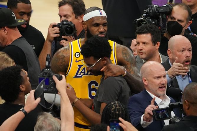 LeBron James' Chance of Playing With Bryce James in 2026 Jeopardized Amid Potential Redshirt Year