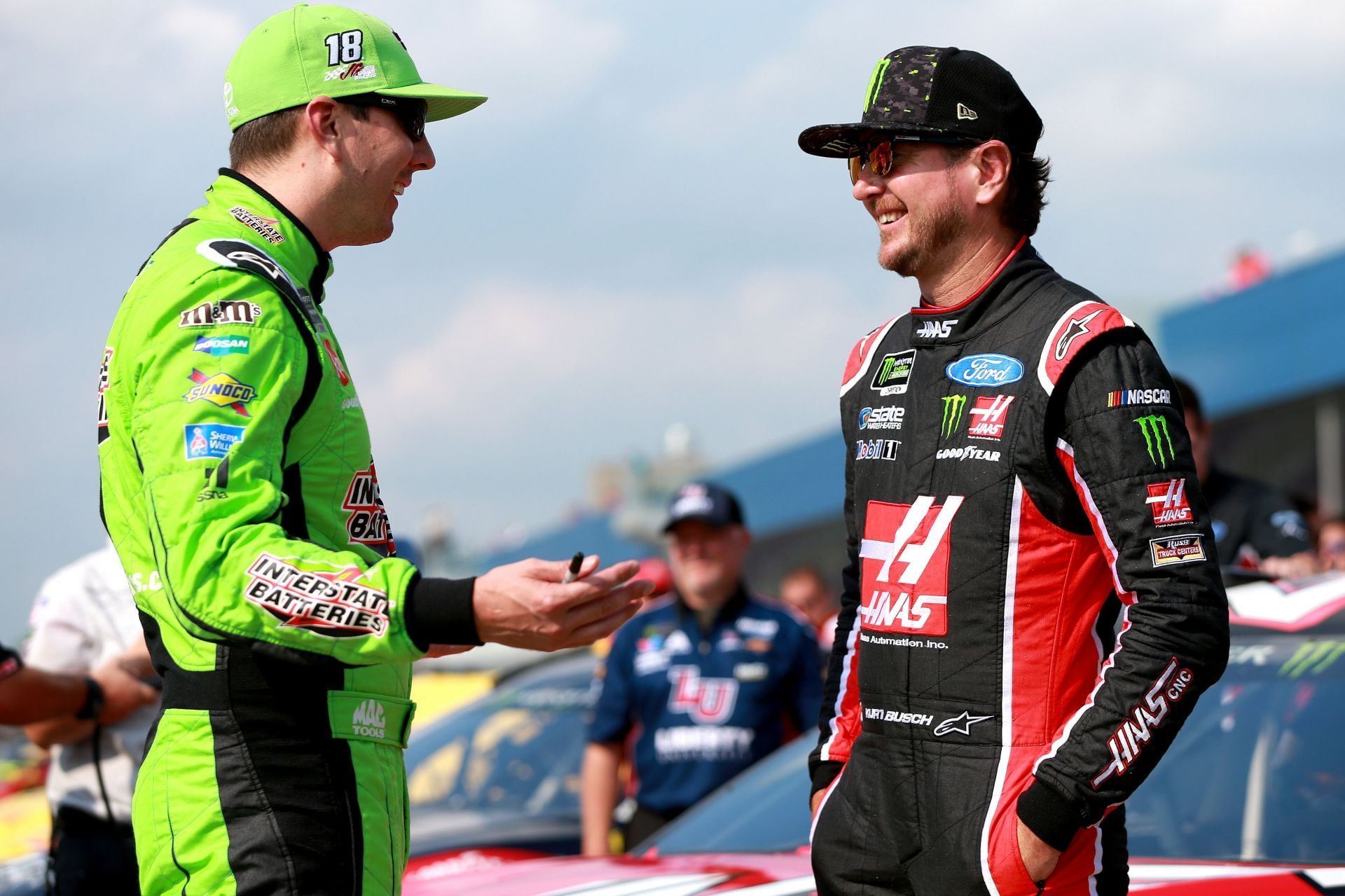 Kyle Busch and Kurt Busch before the Cup Series race at Michigan. Source: Getty
