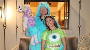 Logan Webb's wife Sharidan reacts to the Giants ace winning his first ever Gold Glove