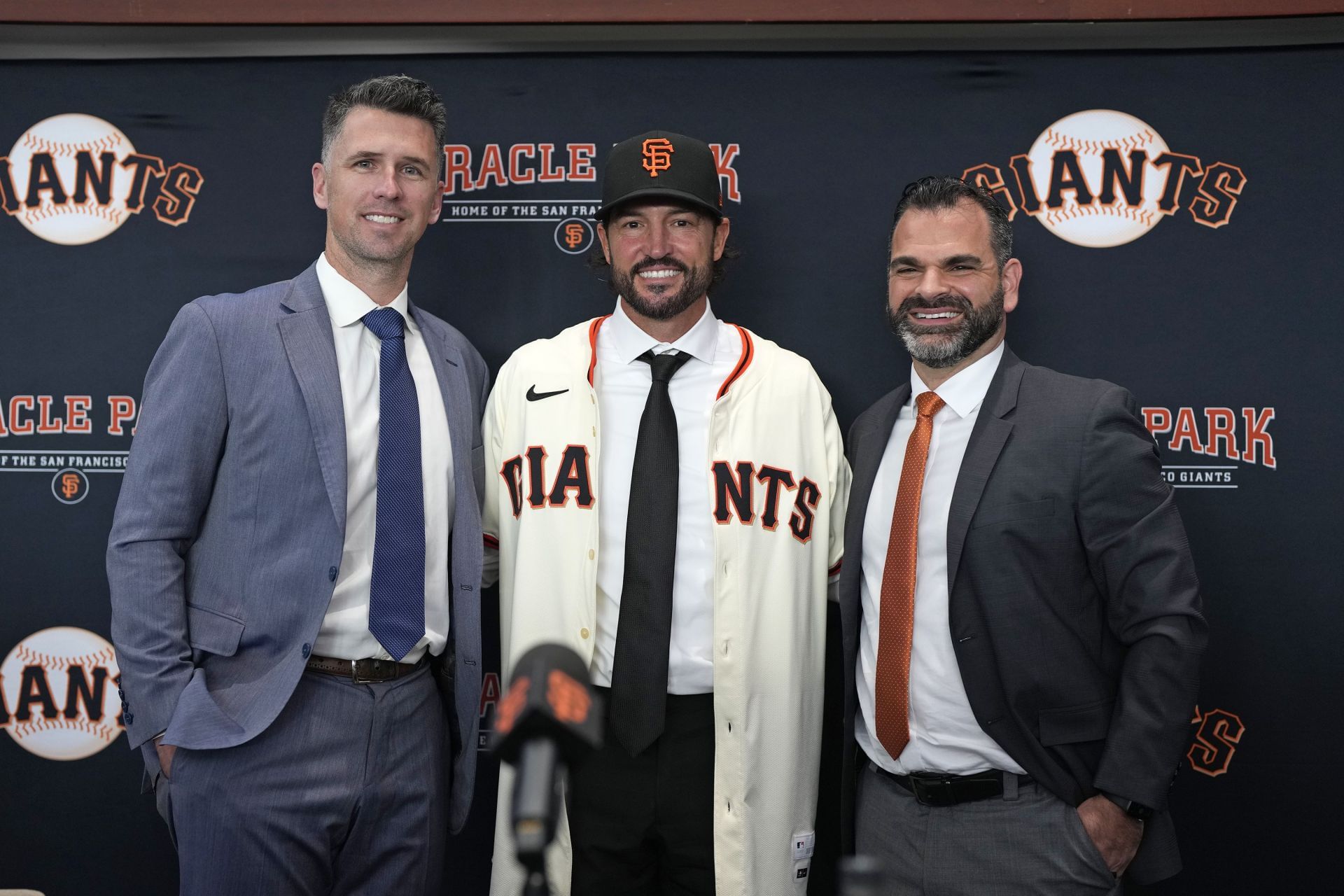 Tony Vitello is formally announced as San Francisco&#039;s new manager - Source: Getty