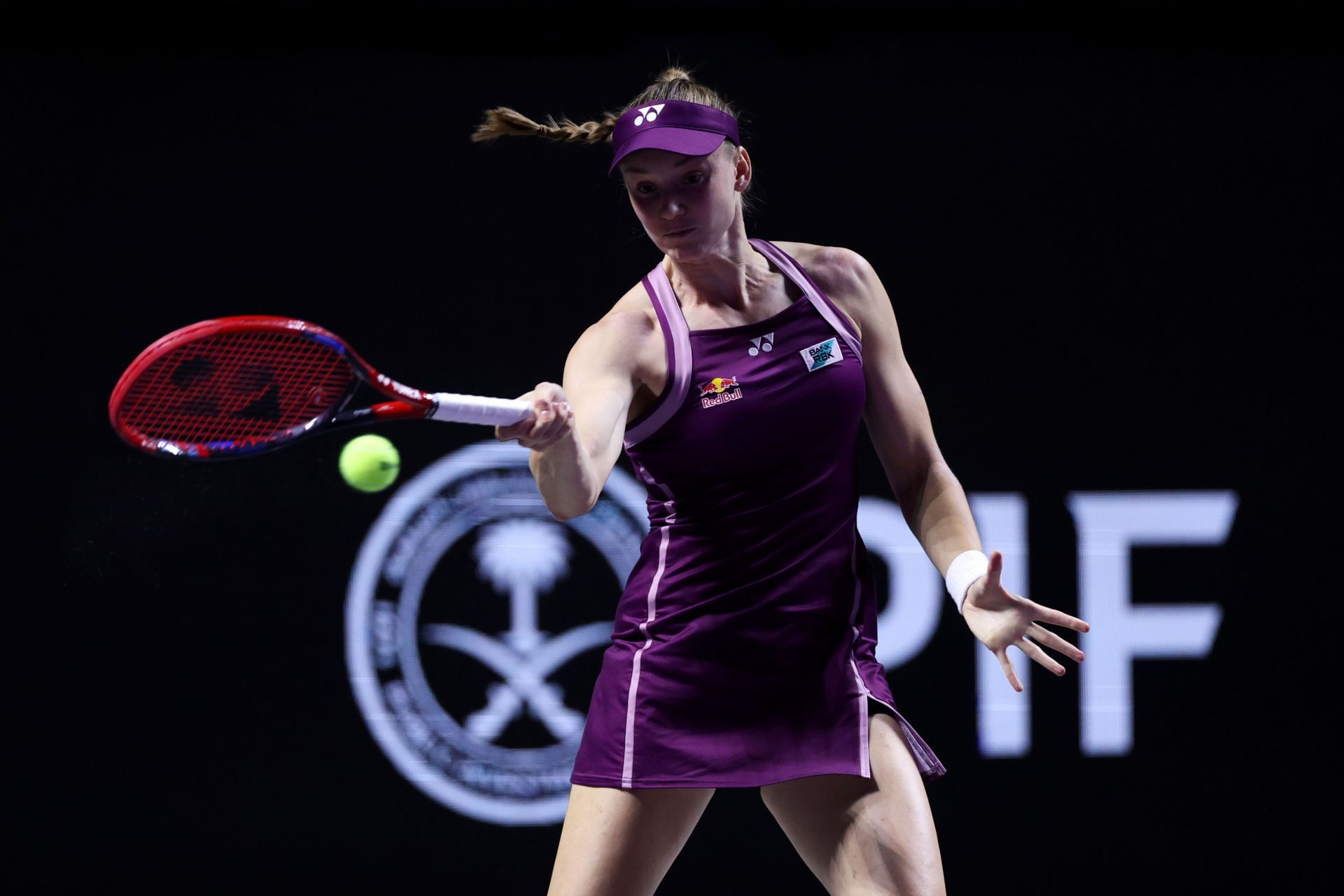 Rybakina at the WTA Finals 2025 - Day 3 - Source: Getty