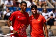Felix Auger-Aliassime and Carlos Alcaraz at the Paris Olympics 2024. (Photo: Getty)