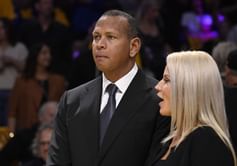 Alex Rodriguez’s girlfriend Jaclyn Cordeiro unwinds under Arizona’s breathtaking sunset skies in cozy loungewear