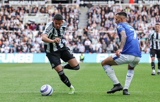 Everton vs Newcastle United Prediction and Betting Tips | 29th November 2025