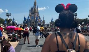 Photo: Female AEW star floors everyone by dressing up as a Vampire on Halloween