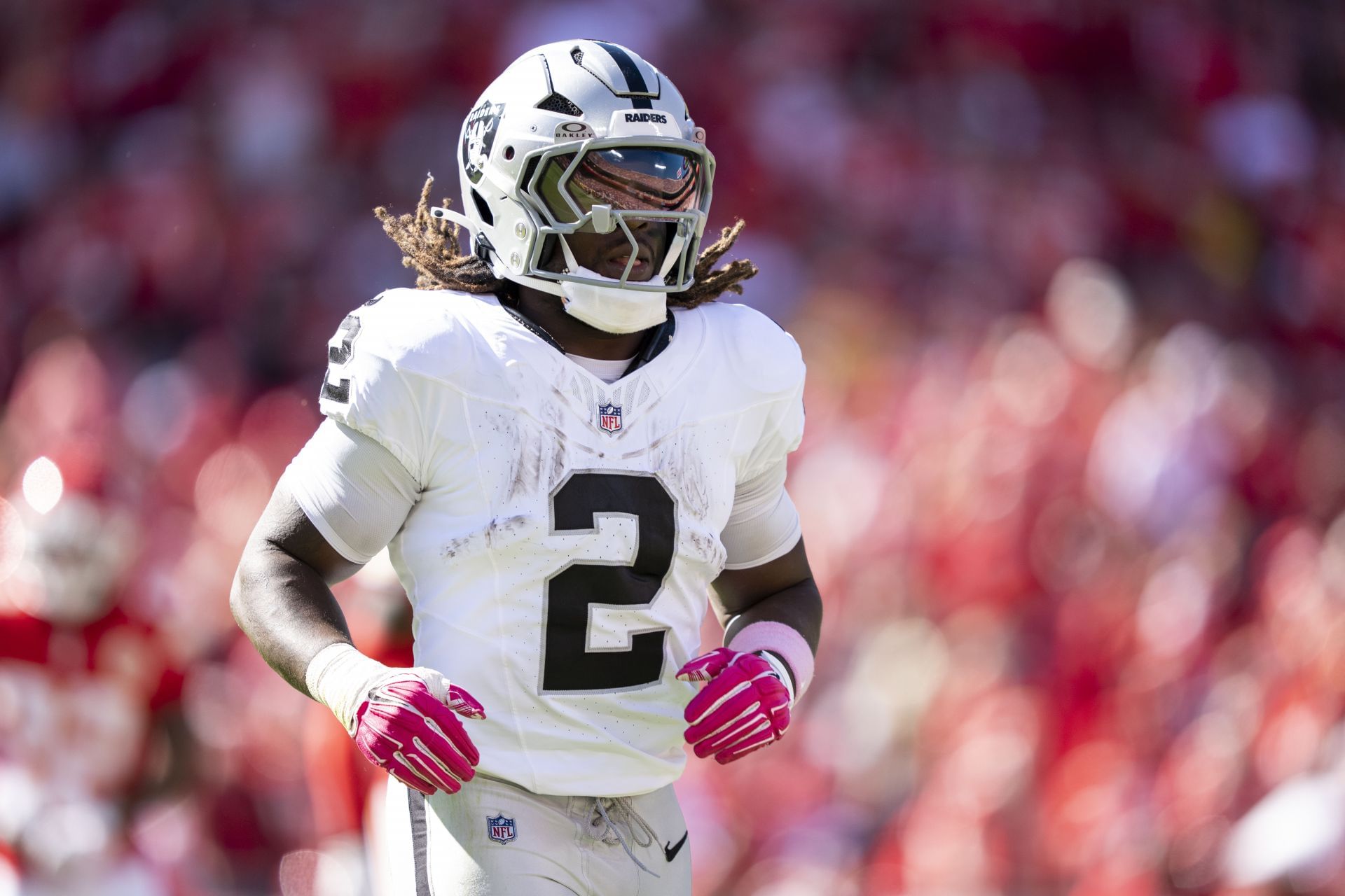 Ashton Jeanty tại Las Vegas Raiders v Kansas City Chiefs - NFL 2025 - Nguồn: Getty