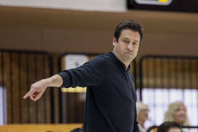 "Tough lesson for us"- USC Trojans coach Brad Keller gets real after loss to Nebraska volleyball team