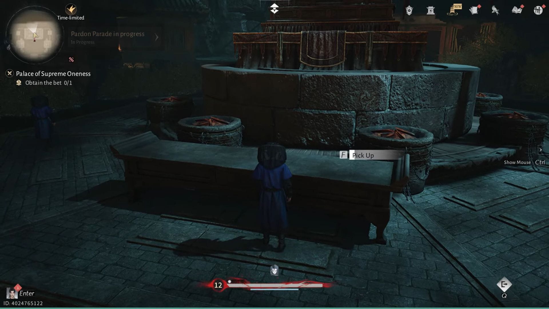 Nab the pendant when the opportunity arises (Image via NetEase Games/YouTube: @Em Quang)